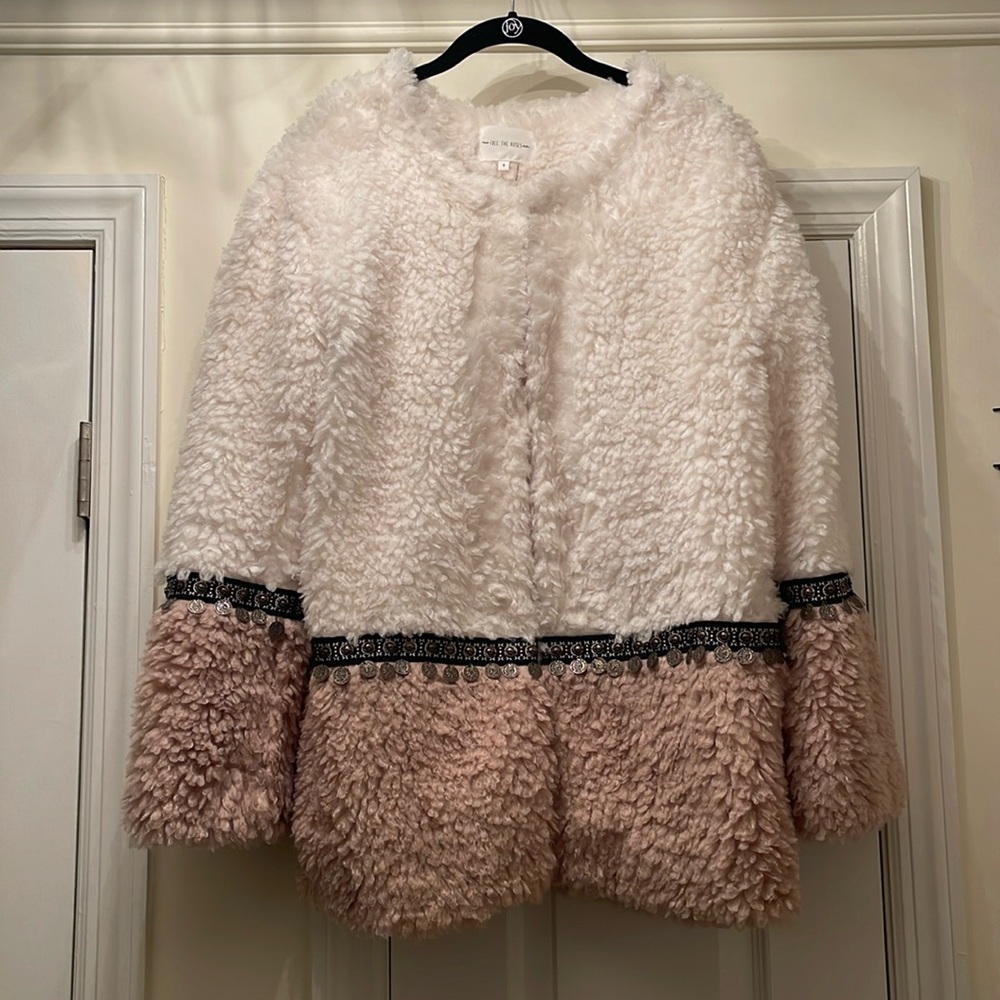 Free the Roses Fuzzy Teddy Jacket NWOT